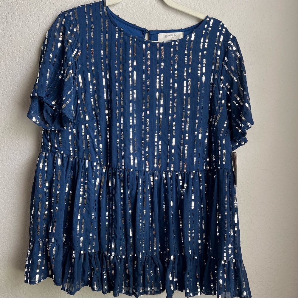 🟢NWT🟢 A Beautiful Soul (Altrd State) Blue Sequin Top. Size A. NWT!